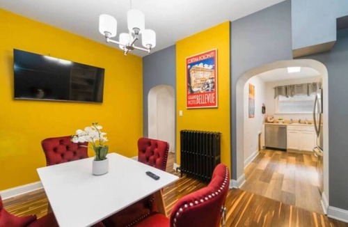 Little Italy House | Make unforgettable memories in this spacious 5-bedroom, 2-bathroom home in Baltimore’s downtown district. Just steps from Little Italy, this Airbnb offers free parking, modern amenities, and plenty of space for families or large groups to relax.