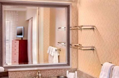 Westborough House | Make Yourself at Home! Free Parking, Pet-friendly, Near lake Chauncy Beach