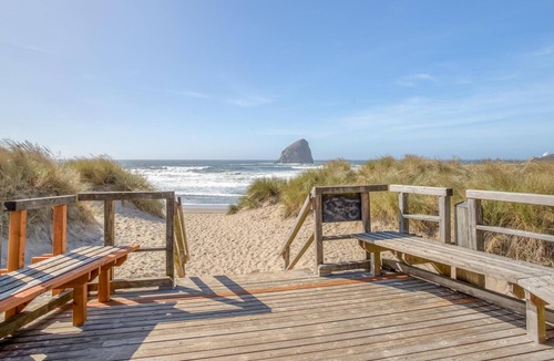 Kiwanda Shores House | Makenas Haven