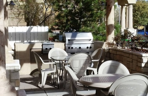 Westside Hotel | Making The Best Memories Along The Way! 2 Units, Indoor Pool, Pets Allowed!
