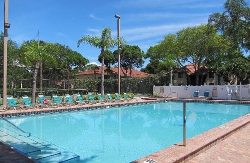 Trailer Estates Apartment | Making The Best Memories Along The Way! 2 Great Units, Free Parking, Kitchenette