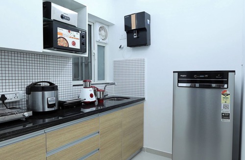 Malad East Apartment | Malad Premier 3BHK Perfect for Extended NRI Stays
