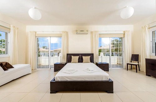 Kapparis Villa | Malama Gardens