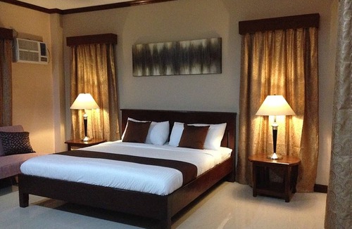 Daanbantayan Hotel | Malapascua Starlight Resort