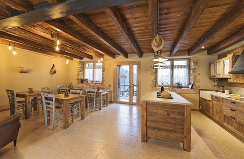 Velo Veronese House | Malga Laben
