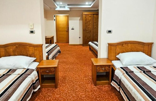 Podgorica Hotel | Mali Hotel BaMBiS