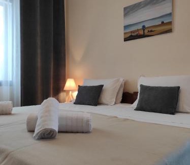 Glyfada Apartment | Malibu