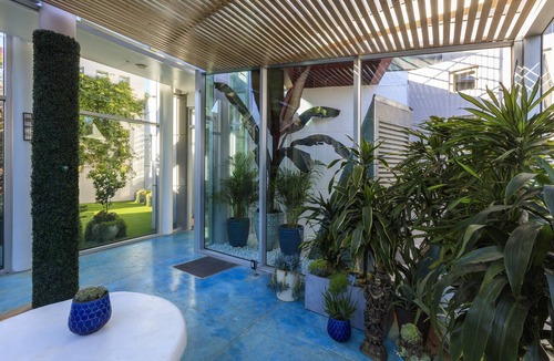 Malibu House | Malibu Playhouse with Panoramic Ocean Views!