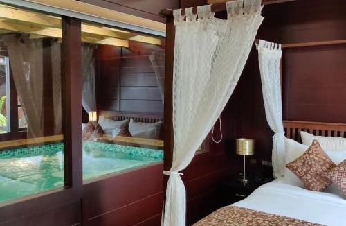Kuzhuppilly Resort | Maliekal Heritance Cherai Beach Cochin