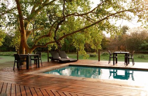 Hoedspruit Cabin | Malilule Safaris