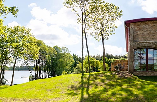 Muritz Apartment | Mallard - Barn at Loppiner See - Mallard Barn at Loppiner See