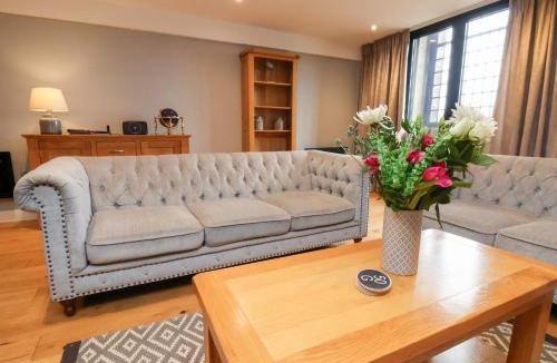 Whitby Apartment | Mallard Engine Shed