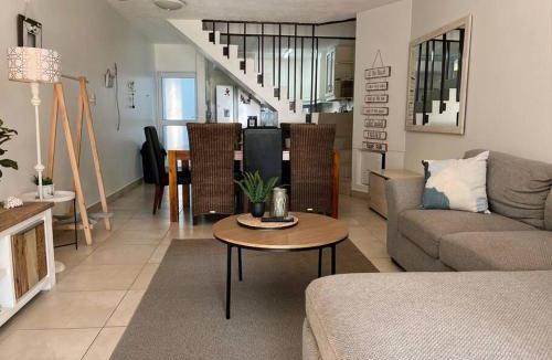 Selection Beach Apartment | Mallorca Beachfront Unit Umdloti