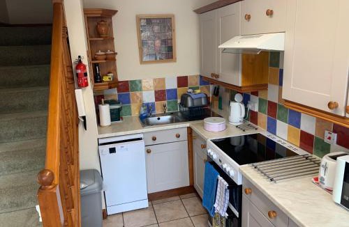 Yetminster House | Mallows Cottage