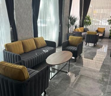 Anıttepe Mahallesi Hotel | Maltepe MANHATTAN OTEL