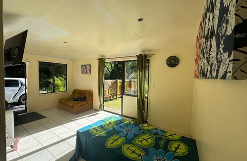 Rarotonga House | Mama Cat's Accommodation