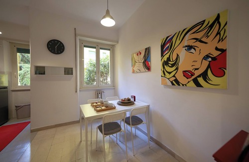 Quartiere XXIV Don Bosco Apartment | MaMa Rooms - Double room in Rome near Metro A Lucio Sestio
