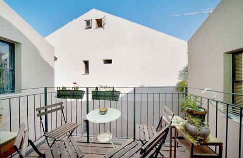 Neve Tzedek Apartment | MAMAD - Charming Sunny Haven with Balcony by Sea N Rent