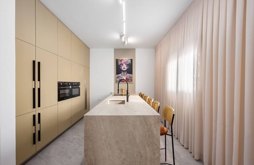 Eilat Apartment | Mamad Eilat Modern Stay Spacious Coastal Retreat