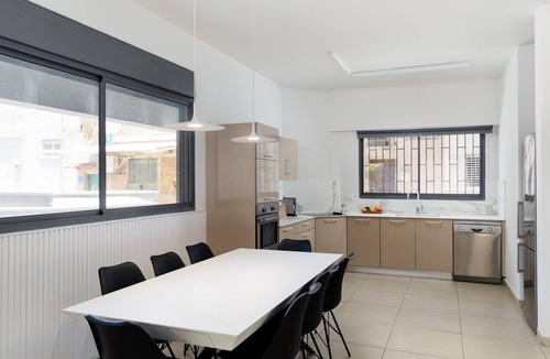 Kerem HaTeimanim Apartment | MAMAD Elegant Duplex with XL Patio by FeelHome