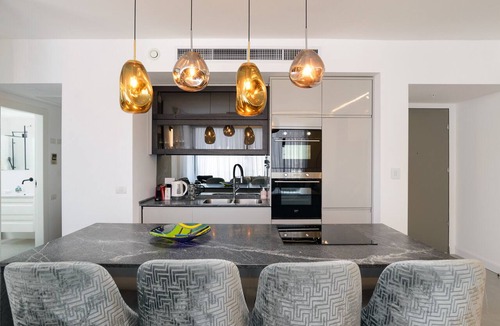 Kerem HaTeimanim Apartment | MAMAD High End 2BR with City & Sea View by FeelHome