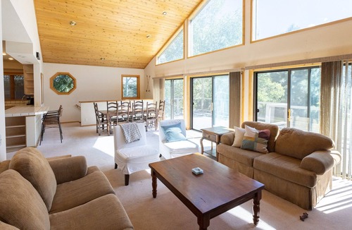Mammoth Lakes House | Mammoth Mountain Ski Lodge