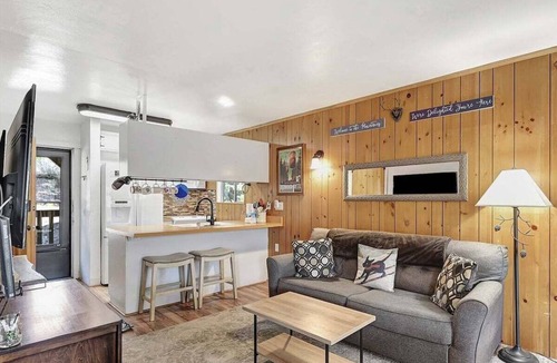 Mammoth Lakes Condo | Mammoth View Villas 14- Spacious Studio