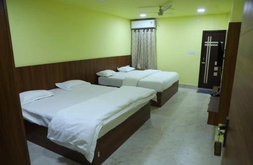 Kendrapara Hotel | Manab Palace