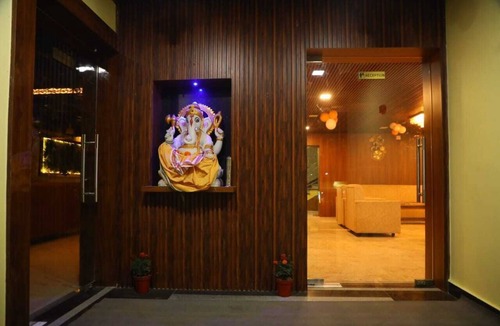 Kendrapara Hotel | Manab Palace