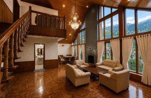 Simsa Village Hotel | Manali 3 Bedroom Independent Heritage villas near private Volvo Bus Stand, Manali