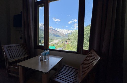 Vashist Hotel | Manalsu View