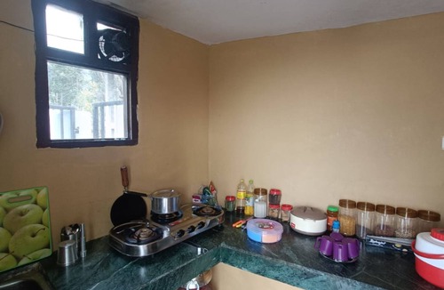 Majkhali Hotel | Manaskhand Homestay Ranikhet near NH109