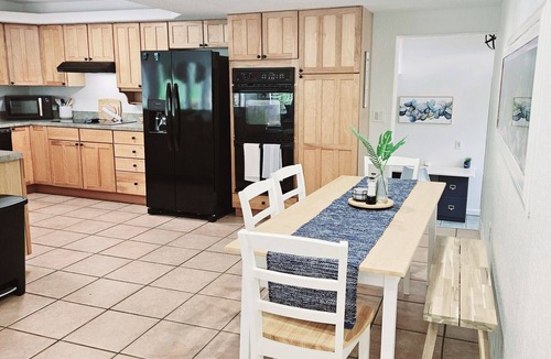 Weeki Wachee Gardens Ski Chalet | Manatee Cove Compound Retreat Star5Vacations