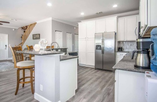 Big Pine Key House | Manatee Watch | 5 bedrooms, pool, ocean access