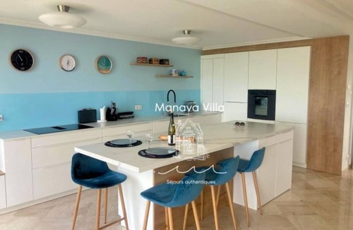 Saint-Jean-le-Thomas Villa | Manava Villa & Studio see view et internal pool