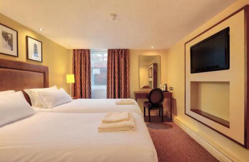Wilmslow Hotel | Manchester Airport Stanley Hotel by Belvilla