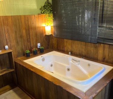 Lagoa da Conceicao Hotel | Mandala Camping Pousada