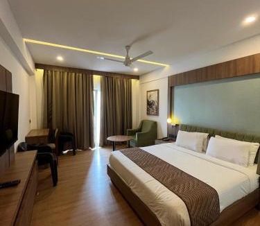 Thalassery Hotel | MANDARIN SKY