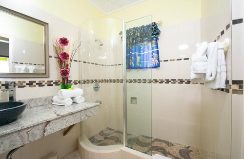 Mandeville Hotel | Mandeview Hotel