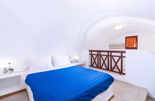 Emporio House | Mandilaria Studios