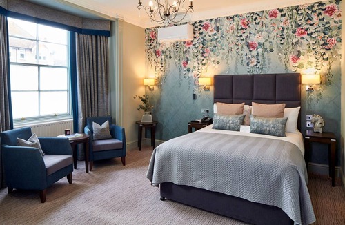 Guildford Hotel | Mandolay Hotel Guildford