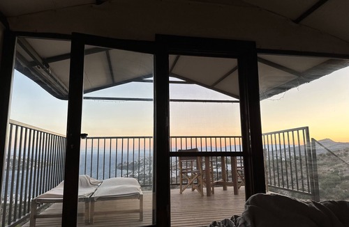 Gundogan Ski Chalet | Mandra - Glamping & Camping