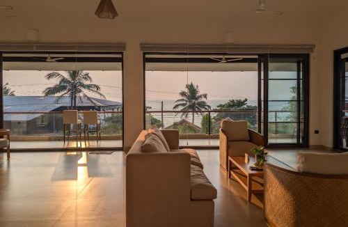 Ashvem Villa | Mandrem Beach front 'Ocean 6'