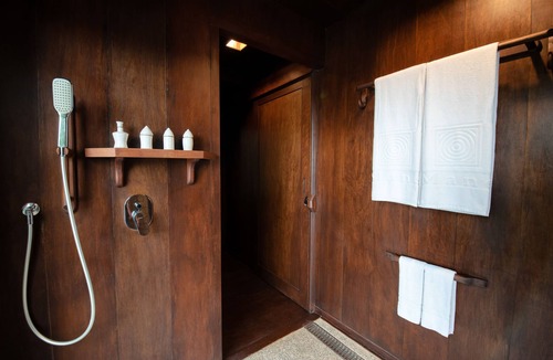 Prasat Bakong Resort | Mane Hariharalaya