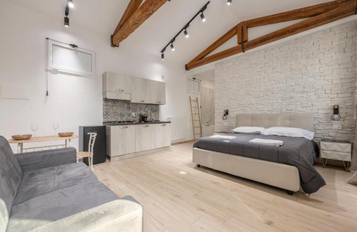 Corso dei Mille - Sant'Erasmo Apartment | Mangano Suite Apartment