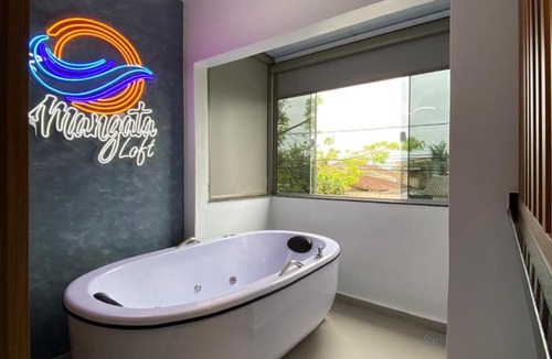 Itanhaem Apartment | Mangata Loft - Requinte e Conforto para Lazer ou Trabalho