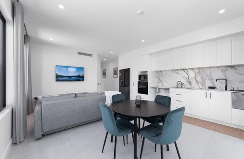 Morley Apartment | Mangini Apartments