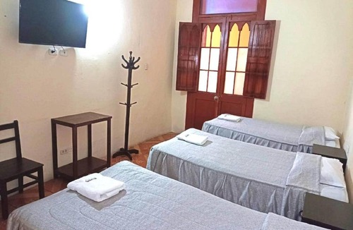 Historical Center Hostel | Mango Hostel Bed & Breakfast