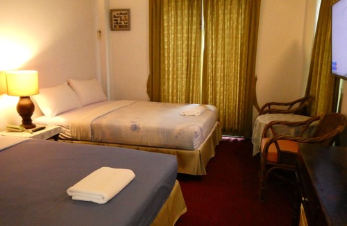 Chana Songkhram Hotel | Mango Lagoon Place