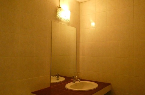 Chana Songkhram Hotel | Mango Lagoon Place